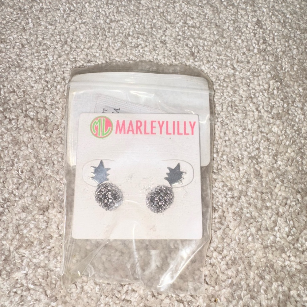 Marleylilly Silver Glitter Earrings